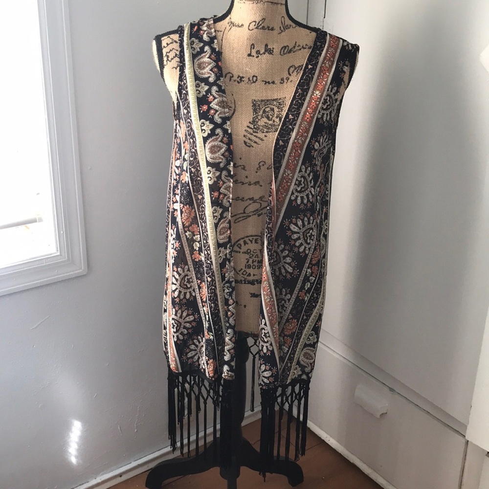 Earthbound Fringe Sleeveless Kimono